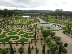 Les-jardions-de-Le-Notre-Versailles.jpg