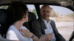 Montalbano en auto S9E2 BlogOuvert