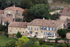 chateau-miraval--Pitt-Jolie-provence.jpg
