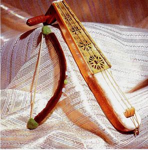 http://img.over-blog.com/296x300/1/50/59/42/Rebab.jpg