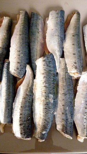 Filets-de-sardines-panees-au-chorizo-et-coulis-de-copie-2.JPG