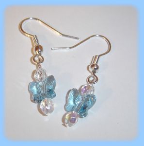 boucles-cristal-papillon-bleu.jpg