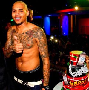 What-is-Amazing-About-Chris-Brown-Tattoo-05.jpg