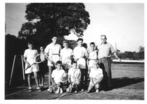 Castagnet-et-jeunes-2.jpg