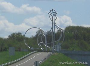 http://img.over-blog.com/299x220/2/54/75/51//bresse_autoroute.jpg