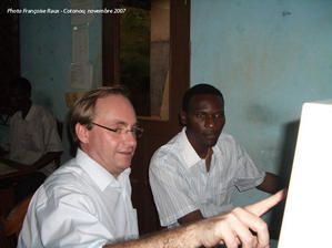 Benin-02112007-crafe-02.jpg