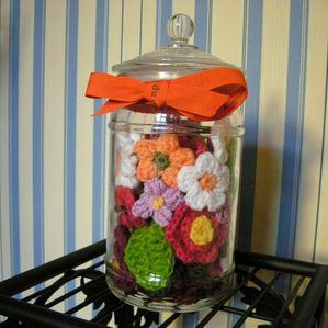 http://img.over-blog.com/299x300/4/17/11/34/crochet/Pot-pourri.jpg