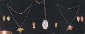 bijoux métal