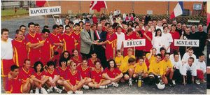jeux-2000-les-equipes.jpg