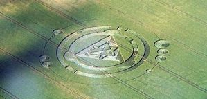 Crop-Circle-Germany.-Secklendorf--Niedersachsen--Lower-Saxo.jpg