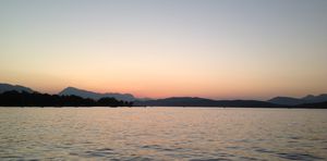 083- coucher de soleil à Poros