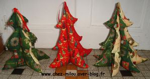 3 sapins en tissu 1
