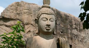 statue-de-bouddha-aukana_1.jpg
