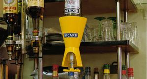 Doseurs Etagères Ricard by Radi Designers