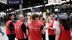 SNCF-reconduction-greve-le-jeudi-12-juin-2014-BlogOuvert.jpg
