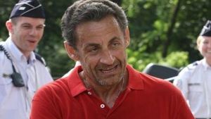 Sarkozy-bronze.jpg