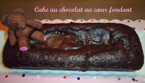 cake au chocolat 2 et son nounours en pâte à sucre.jpg