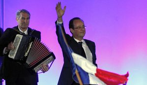 hollande-accordeon.jpg