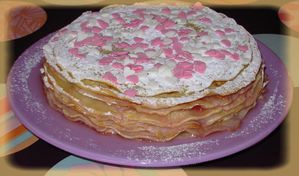 Gâteau de crêpes à la fraise2