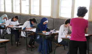 Bac-eleves-examen-national--2013-06-04-.jpg