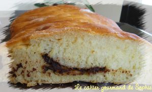 brioche-tressee-fourree-coupe-220910.jpg