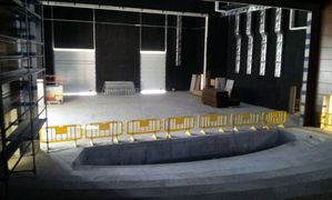 SALLE SPECTACLE CONTES (12)