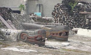 Quetzalcoatl-Temple de Tenochtitlan