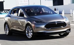 tesla-model-X-real.jpg