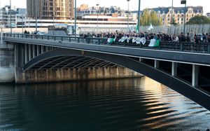 17octobre1961-2011-009-e1318933737573.jpg
