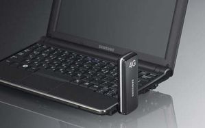 Samsung-GT-B3710-B-K-233696-3.jpg