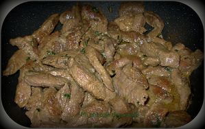 boeuf-aux-oignons---nouilles.4.jpg