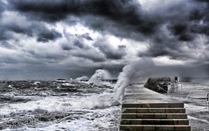 tempete-digue.jpg