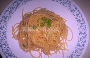 pasta-with-pumpkin-puree-and-green-peas.jpg