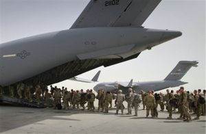Les-Etats-Unis-commencent-a-retirer-leurs-troupes-d-Afghani.jpg