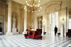 Palais_Bourbon_La_salle_des_quatre_colonnes.jpg