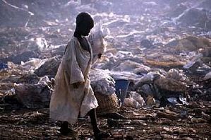 mines-ordures-enfant-africain