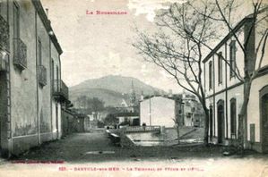 219-Le-Tribunal-de-Peche-et-l-Eglise-1923.jpg