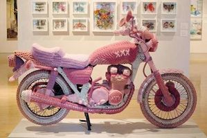 pink-knitted-bike.jpg