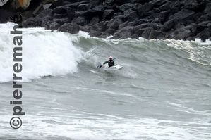 KayakSurf-18-cPierreMahe.JPG.jpeg
