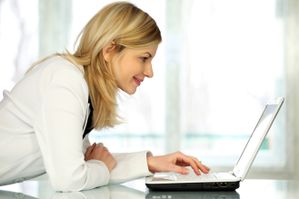 woman-blogger.jpg