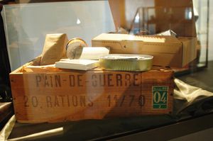 Musee--Expo-armes--Bagages-ensoa-4284.JPG
