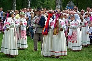 02553-MED.jpg