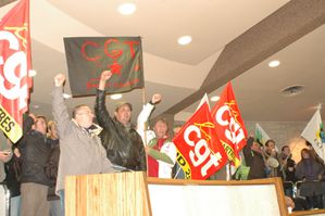 2010-10-18-Occupation-Conseil-General-d--E-L-Ph-Antonio-P.JPG