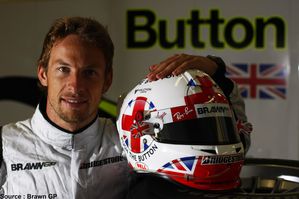 Brawn-GP---Jenson-Button---casque-britannique.jpg