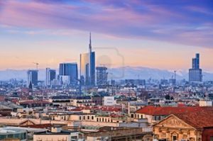 vista-del-quartiere-degli-affari-di-milano-s-dal-duomo-di-m.jpg