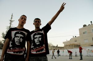 Palestinians wearing Che Guevara tshirts