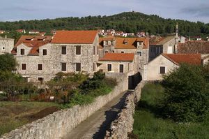 1. Le village de Stari Grad