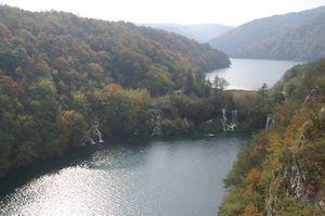 2. Vue d'ensemble des chutes de Plitvice