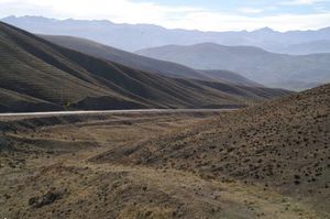 2.-Les-montagnes-au-sommet-du-col-de-Caycavak.jpg