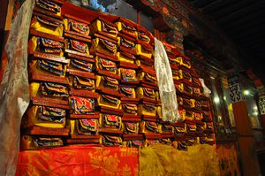 Tibet Ganden Monastery livres